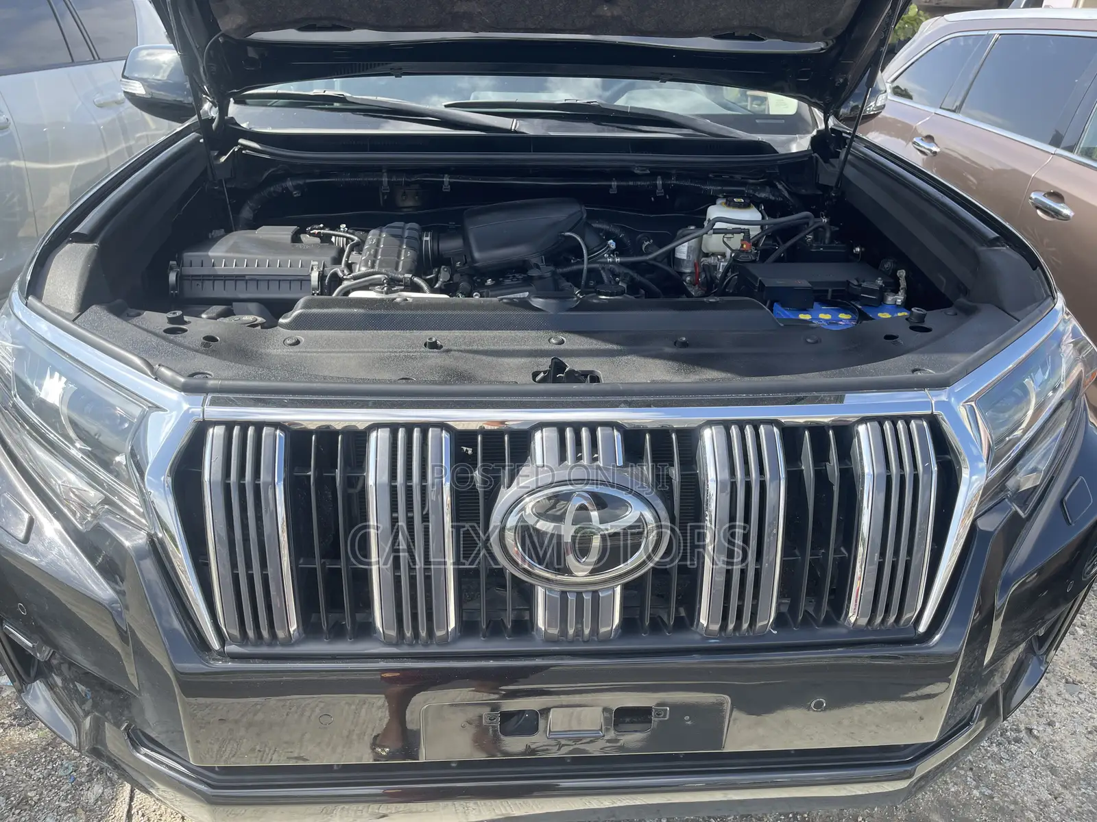 Toyota Land Cruiser Prado 2022 Black