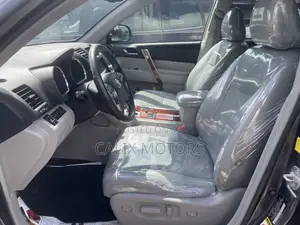 Toyota Highlander 2013 Gray