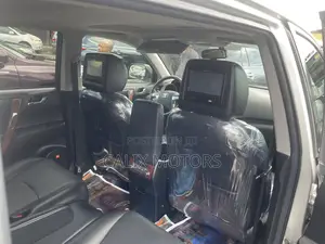 Toyota Highlander 2013 Silver
