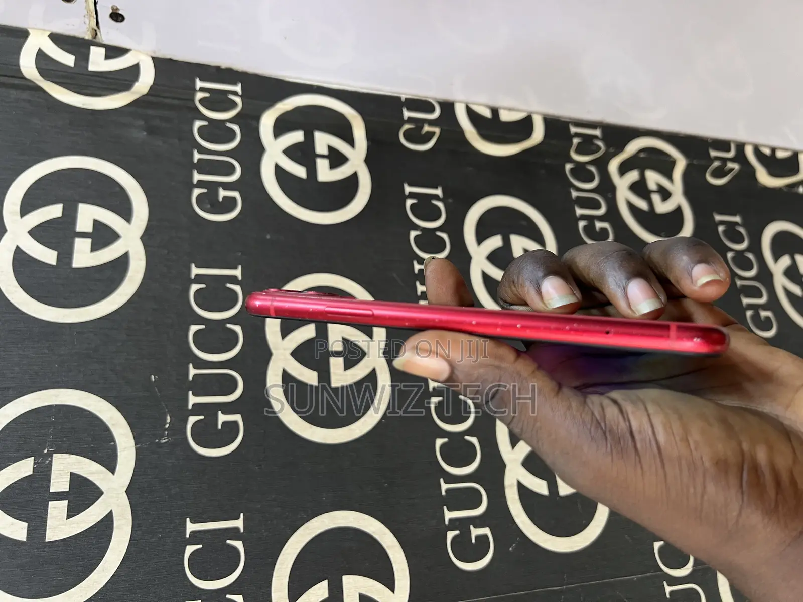 Apple iPhone 11 128 GB Red