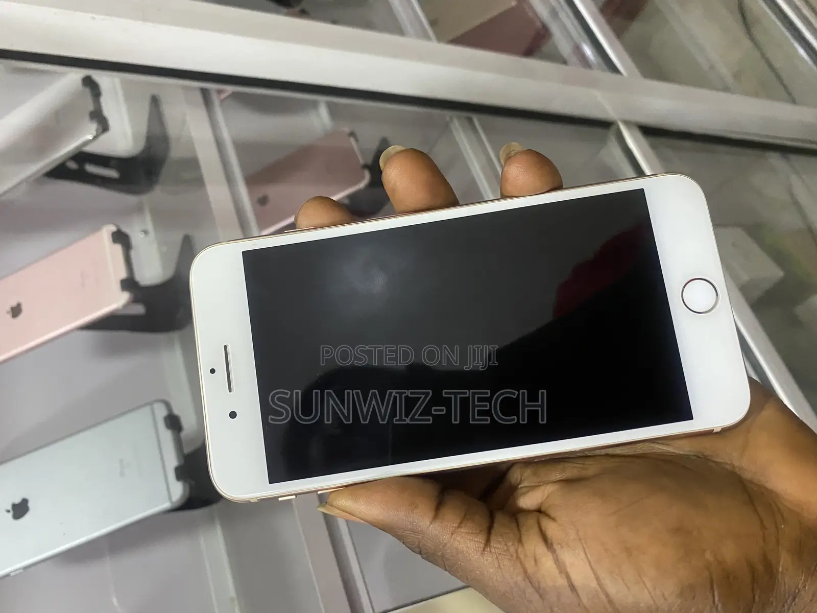 Apple iPhone 8 Plus 64 GB Gold