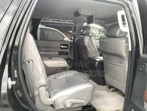 Toyota Sequoia 2015 Black