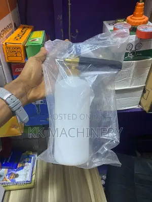 Sopcan for Easy Washing of a Car