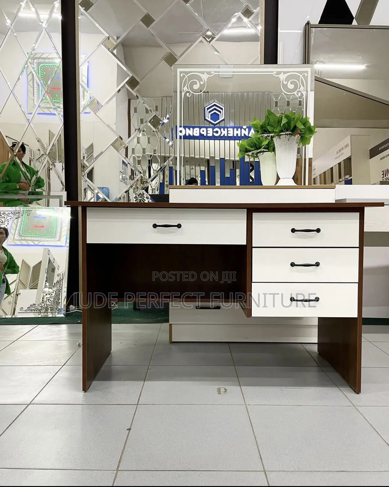 Quality Office Desk