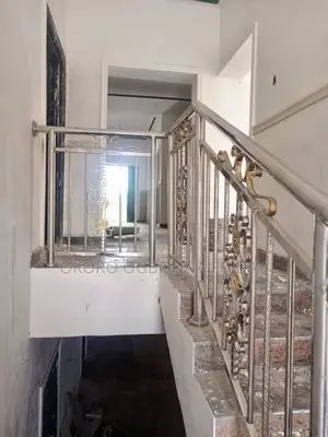 Automated Stainless Handrail