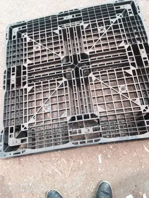 Statics Rubber/Plastic Factory Pallets 120*100