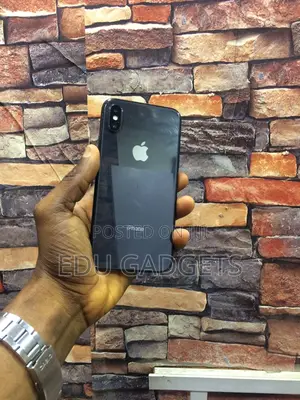 Apple iPhone X 64 GB Black