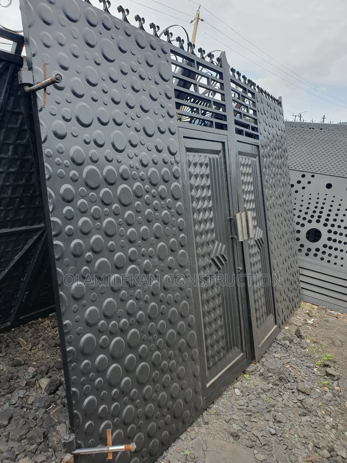 12feet Gates