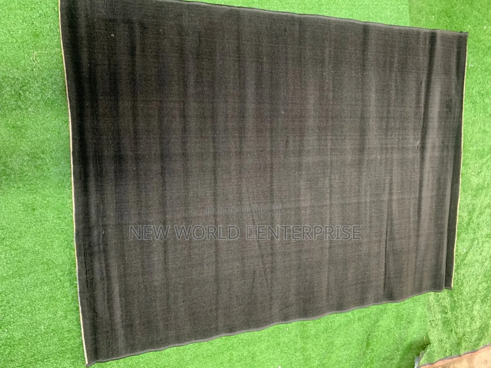 4by6 Feets Plain Black Flat Centre Rug