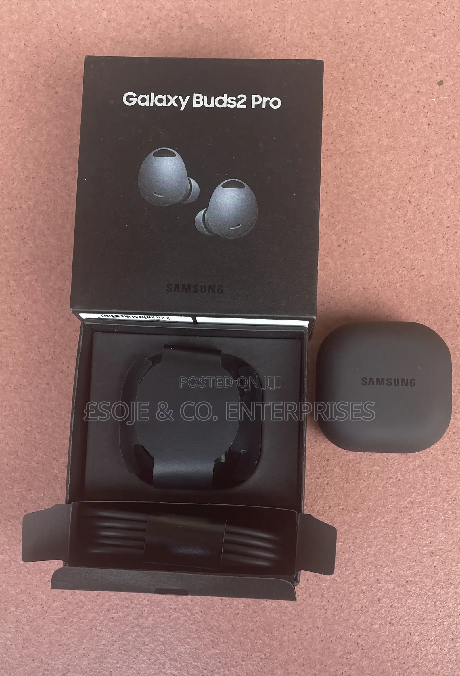 Used Samsung Galaxy Buds2 Pro