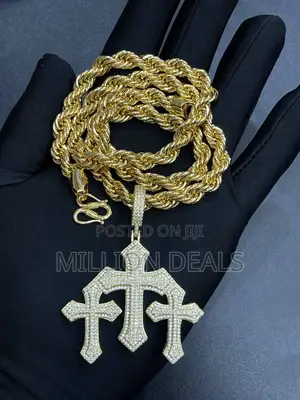 Photo - Ski Stylish Iced Pendent Men’S Neckpiece Chain