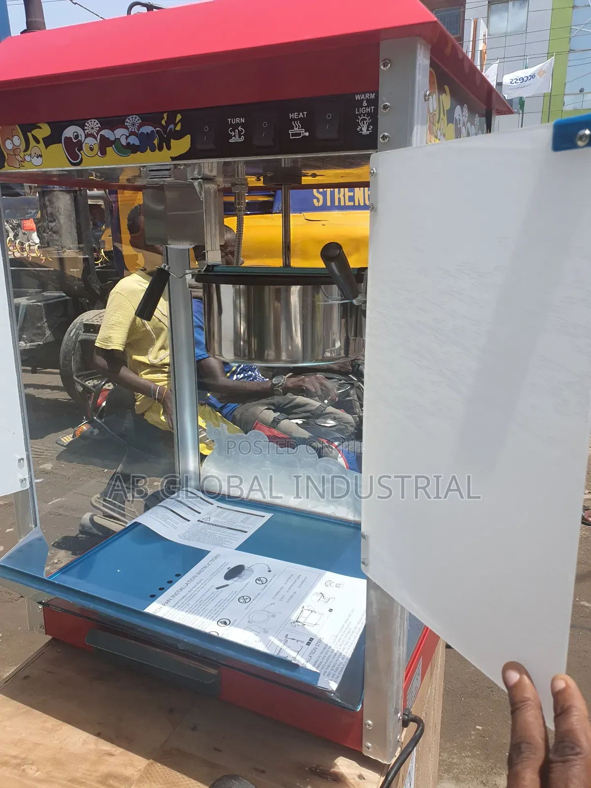 Popcorn Display Warner Machine Maker