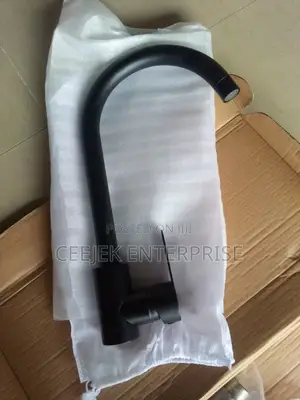Black Round Sink Mixer