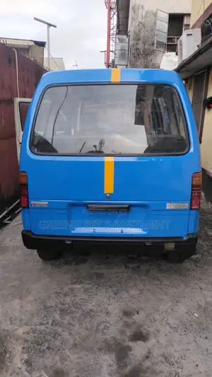 Daihatsu Hijet 2000 Blue