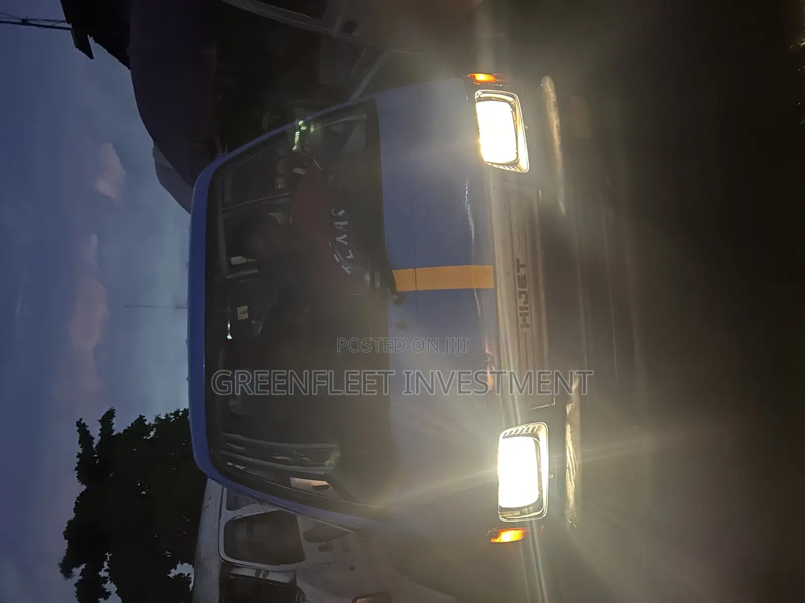 Daihatsu Hijet 2000 Blue