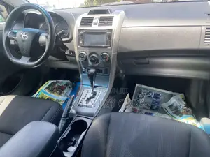 Toyota Corolla 2013 Blue