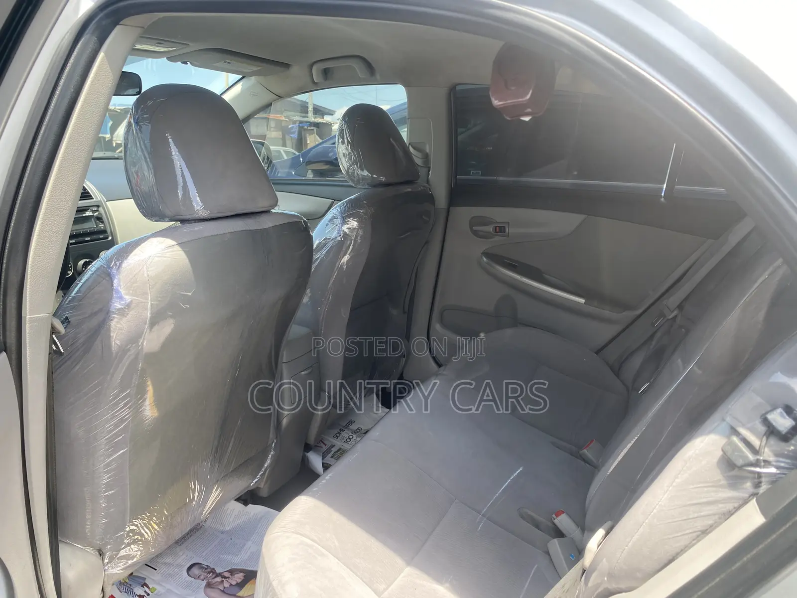 Toyota Corolla 2012 Silver