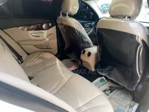 Mercedes-Benz C300 2016 White