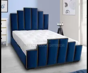 Crow Padded Bed