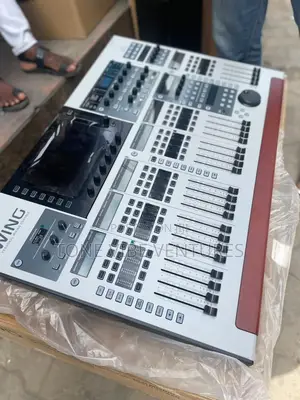 Behringer Digital Mixer WING