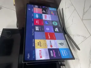 40” Samsung Curved UHD HDR Full Smart Tv With Netflix Etc