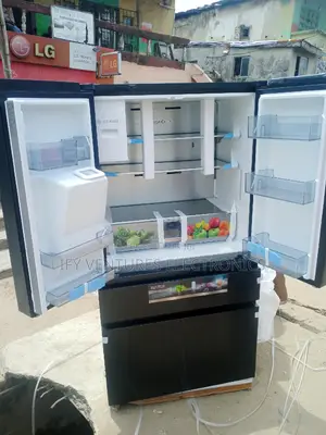 Hisense French Door Side by Side Refrigerator With Ice Maker