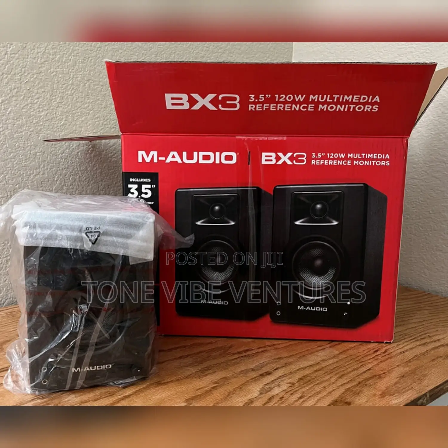 M Audio Bx3