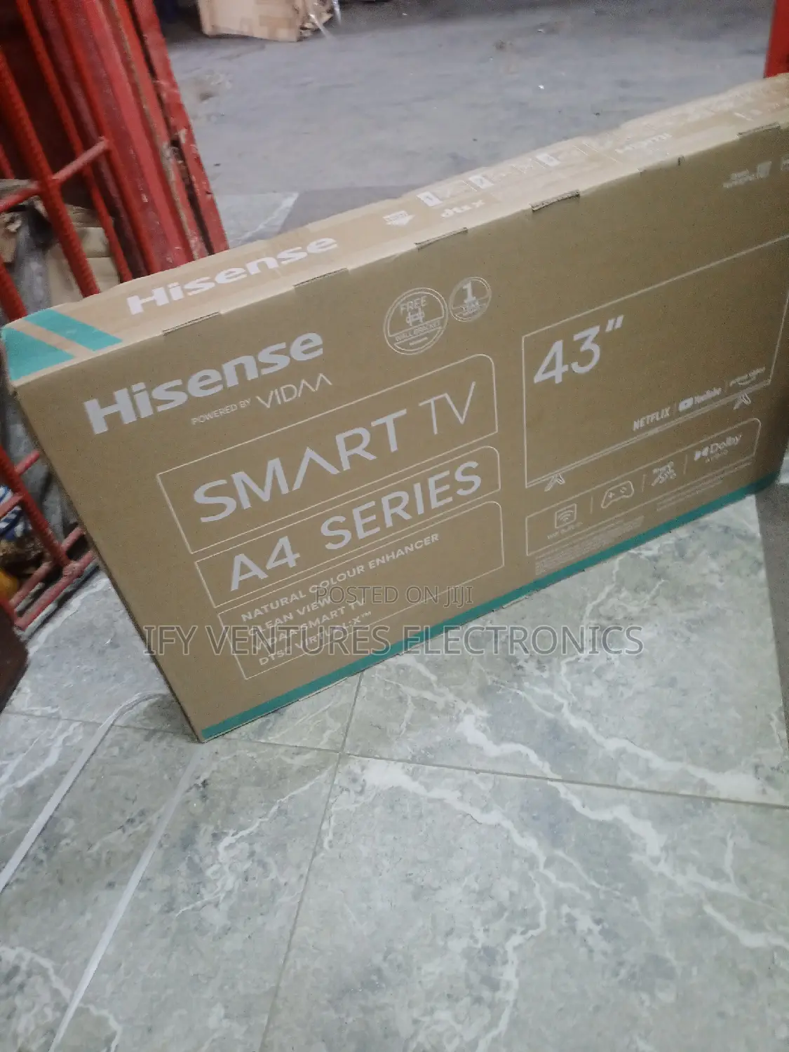 43" Hisense Smart TV With Free Bracket