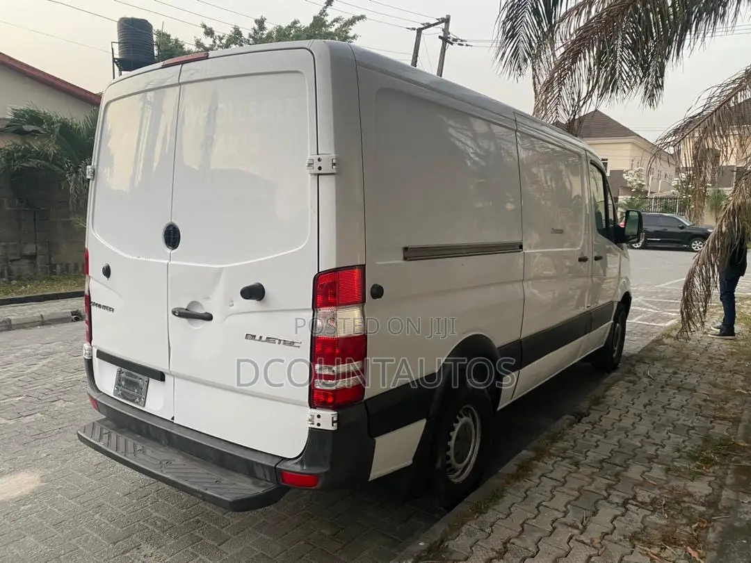 Mercedes-Benz Sprinter 2014 White