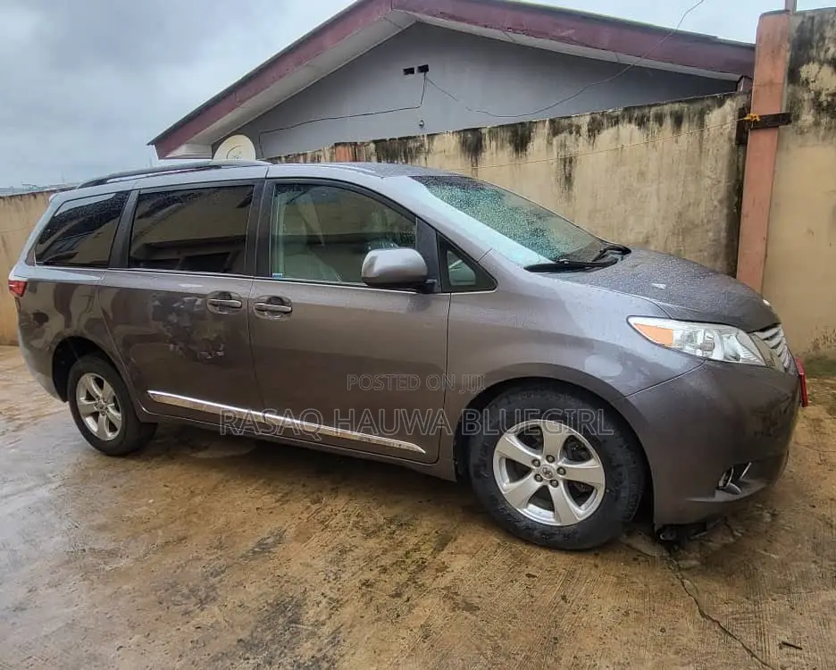 Visit Cotonou With Superwings Travels