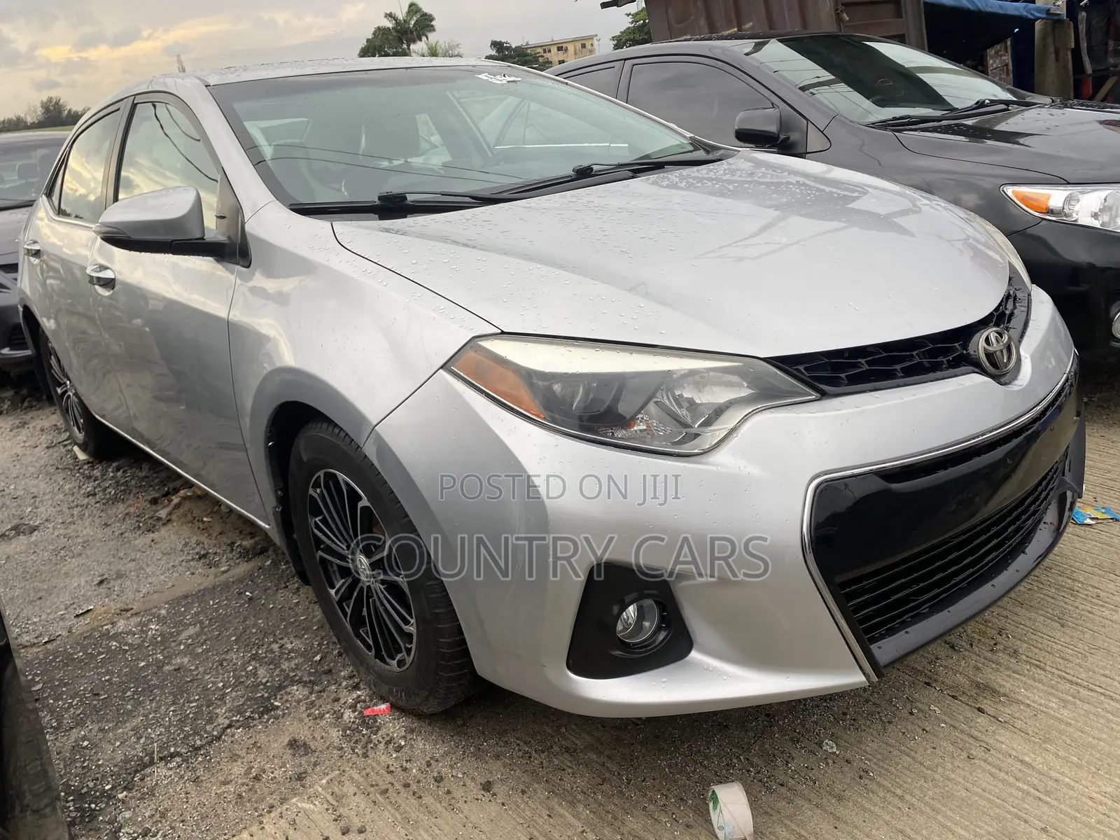Toyota Corolla 2015 Silver