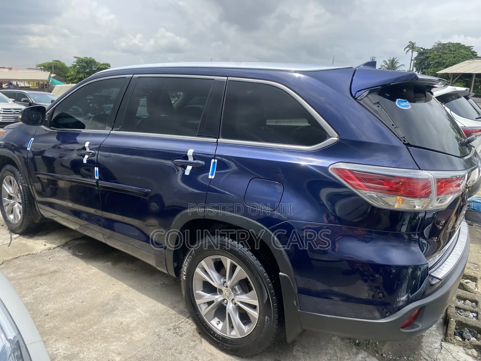Toyota Highlander 2015 Blue
