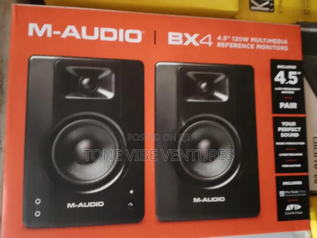 M Audio Bx4