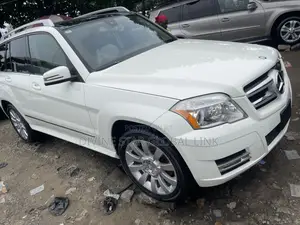 Mercedes-Benz GLK-Class 350 4MATIC 2011 White