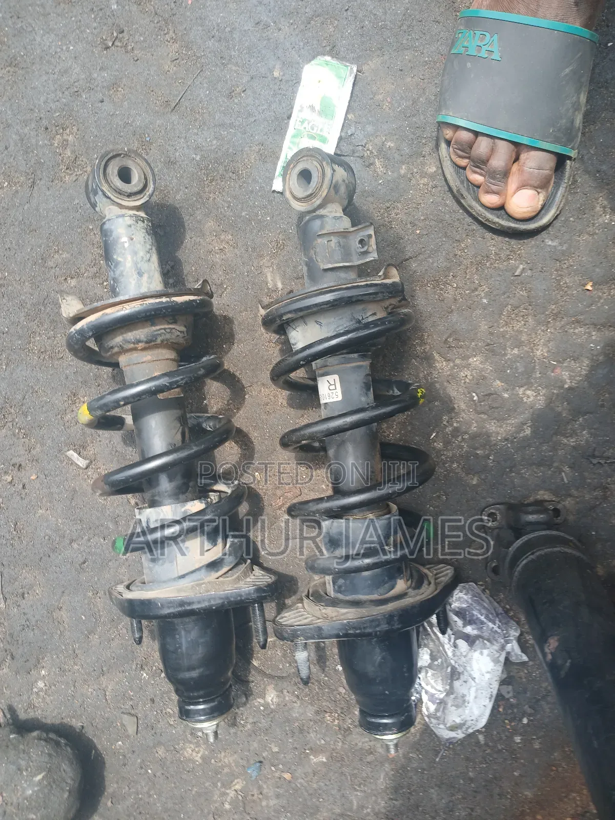 Back Shock Honda CRV 2009