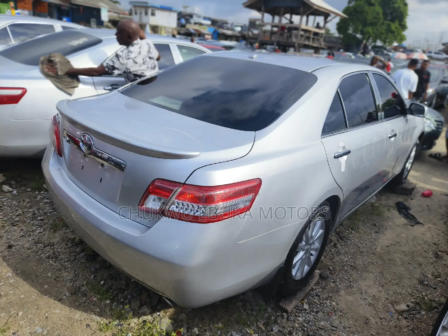 Toyota Camry 2010 Silver