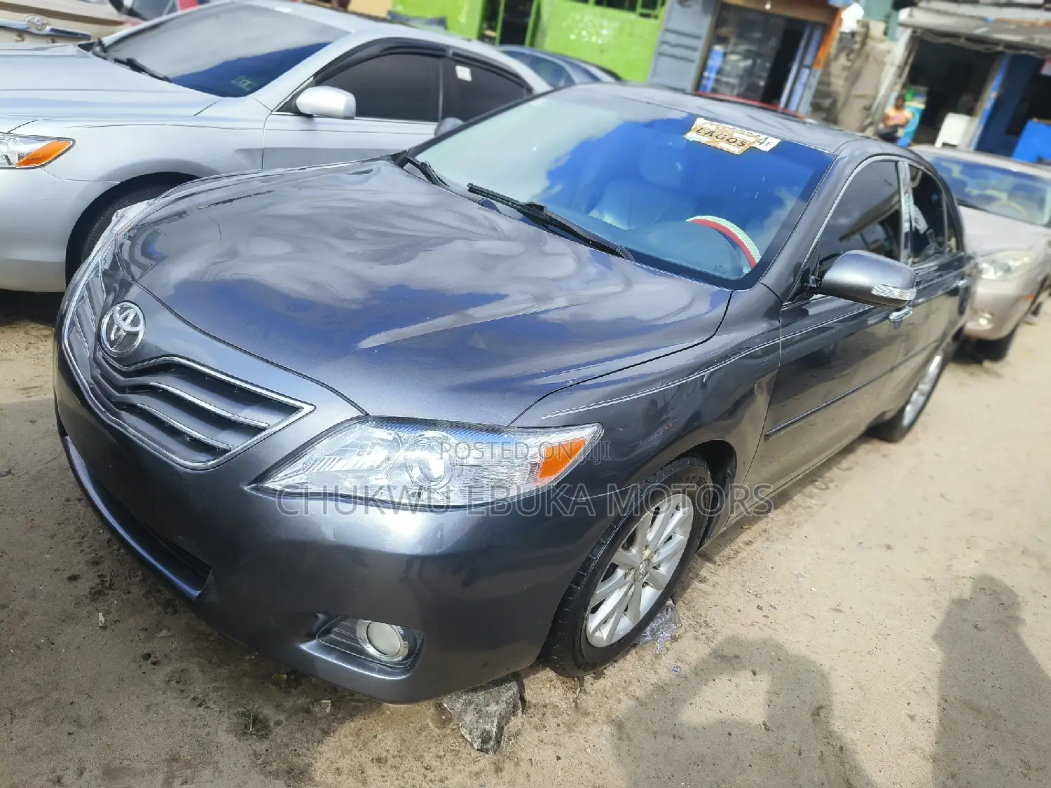 2010 Toyota Camry XLE V6 4dr Sedan (3.5L 6cyl 6AM)