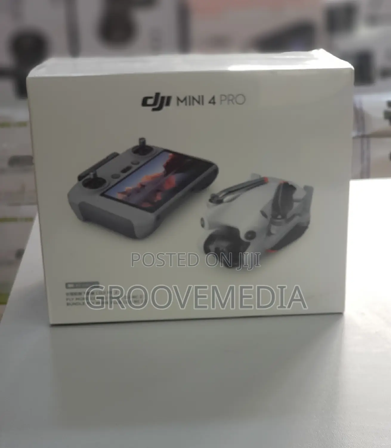 Dji Mini 4 Pro FLYMORE Combo Drone