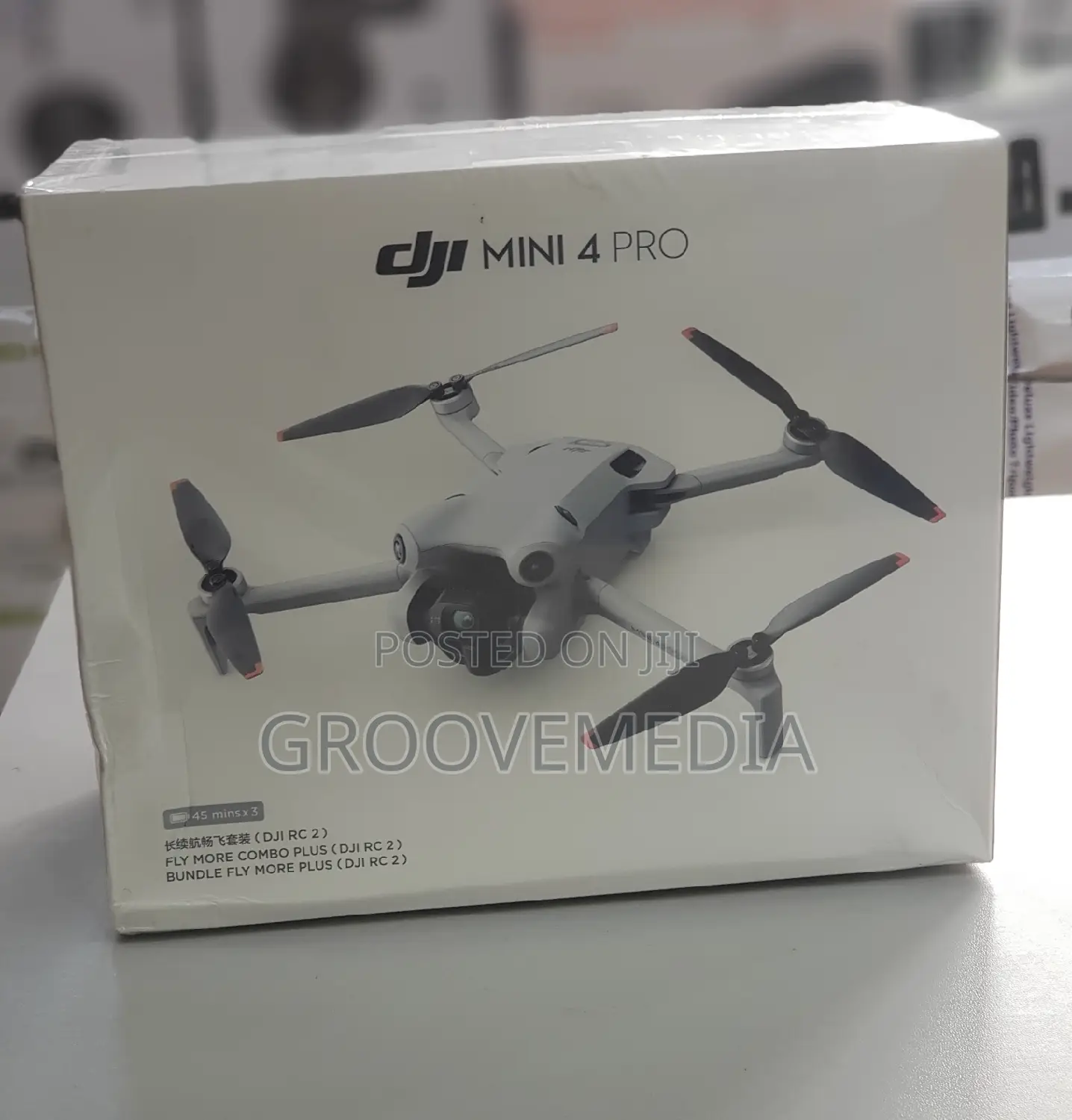 Dji Mini 4 Pro FLYMORE Combo Drone