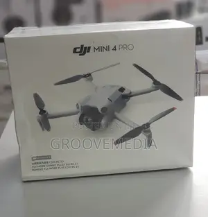 Dji Mini 4 Pro FLYMORE Combo Drone