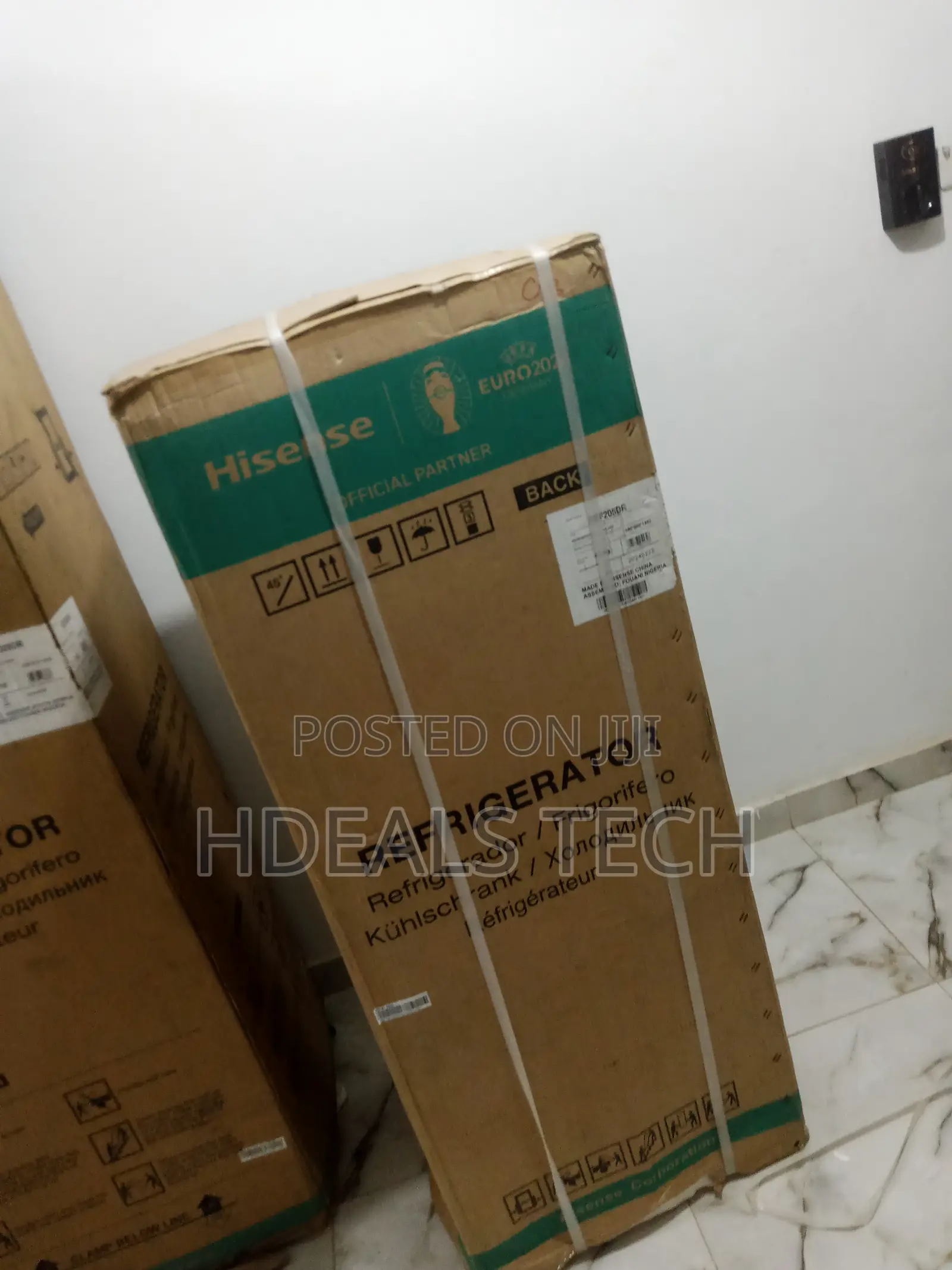 HISENSE - Top Freezer REF205DR