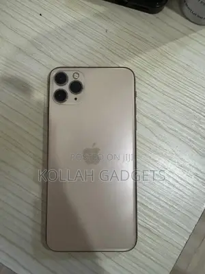 Apple iPhone 11 Pro Max 64 GB Gold