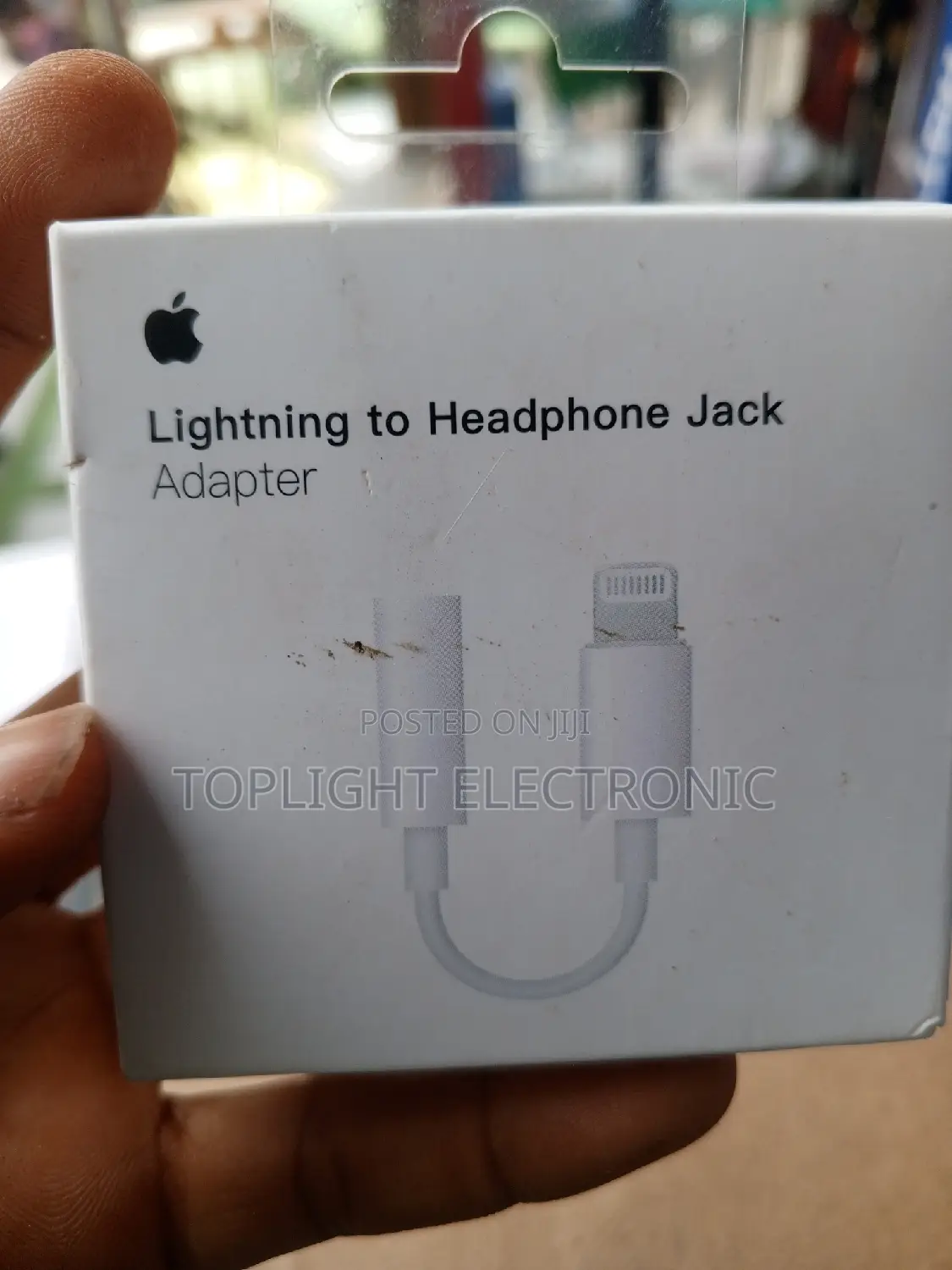 Lightning to Headphone
