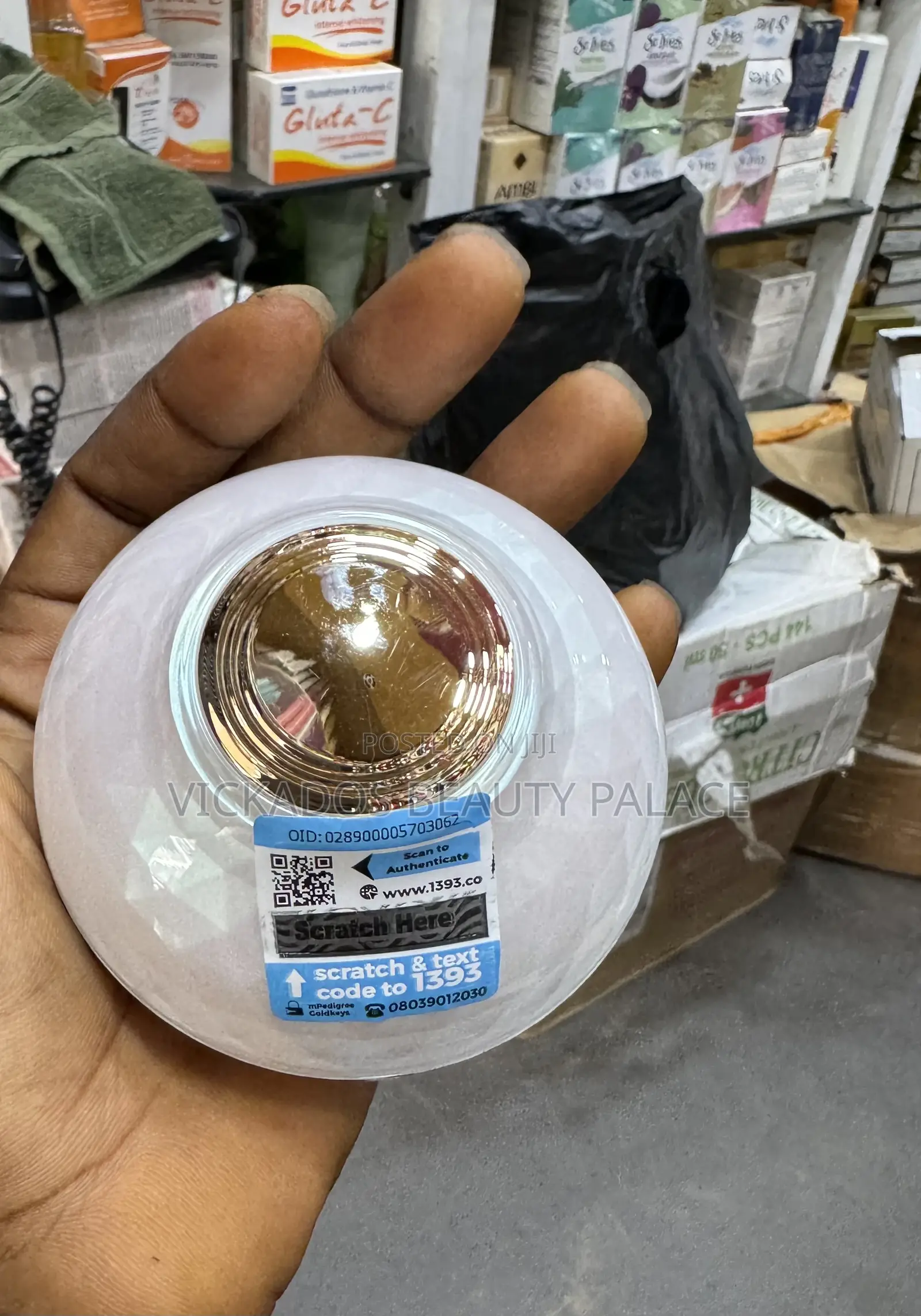 Snow White Radiant Face Cream