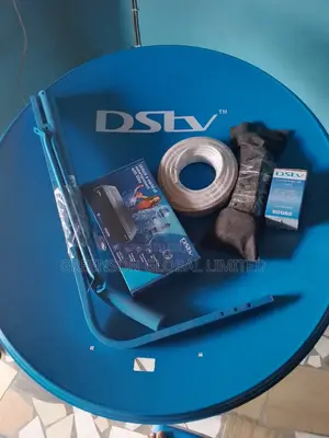Complete Set of DSTV Decoder With 90cm Dish.