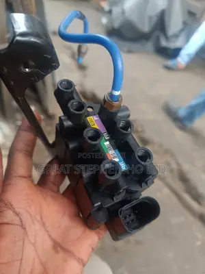 Photo - Balloon Valve 2018 Audi Q7