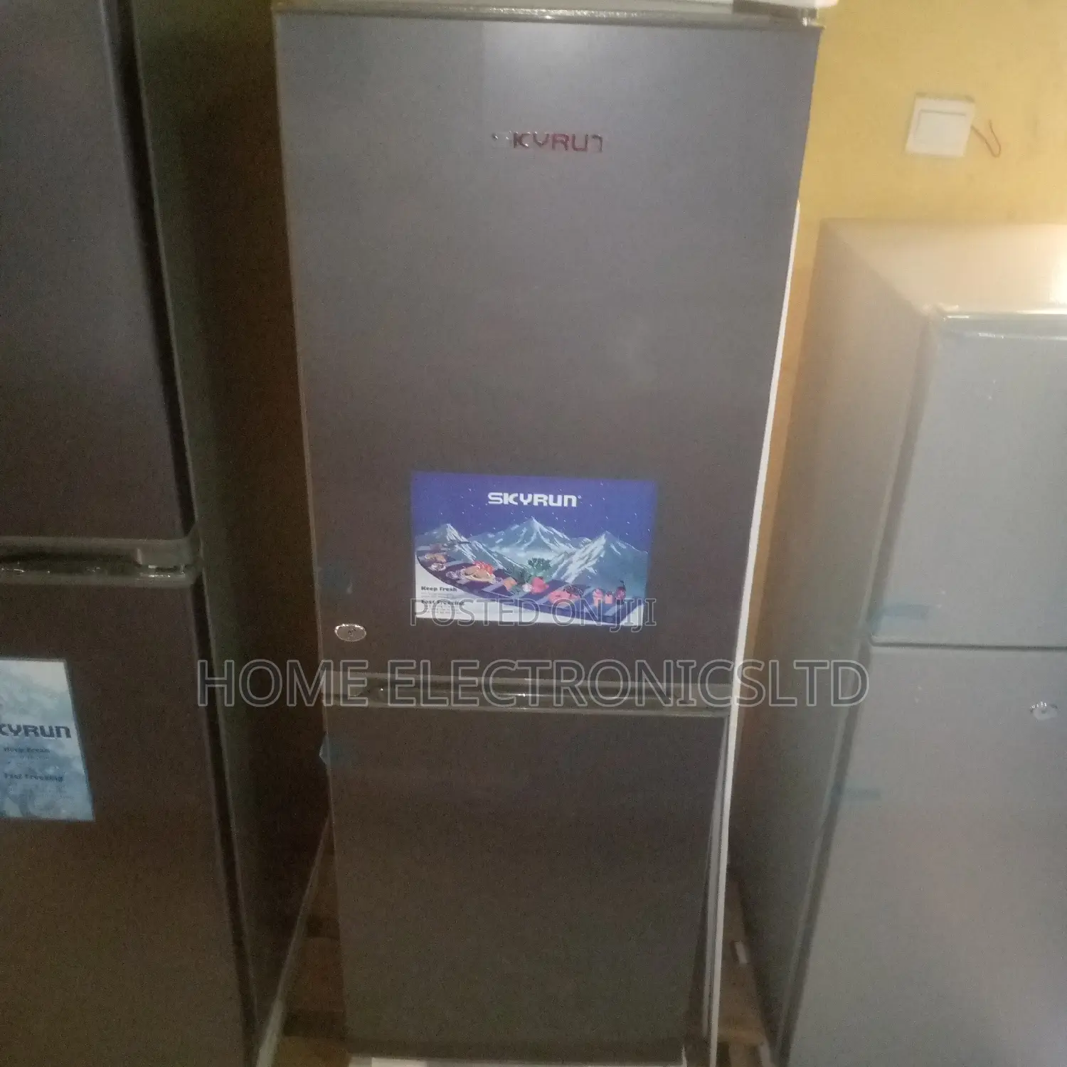 Skyrun Standing Fridge Double Doors 170 Liter