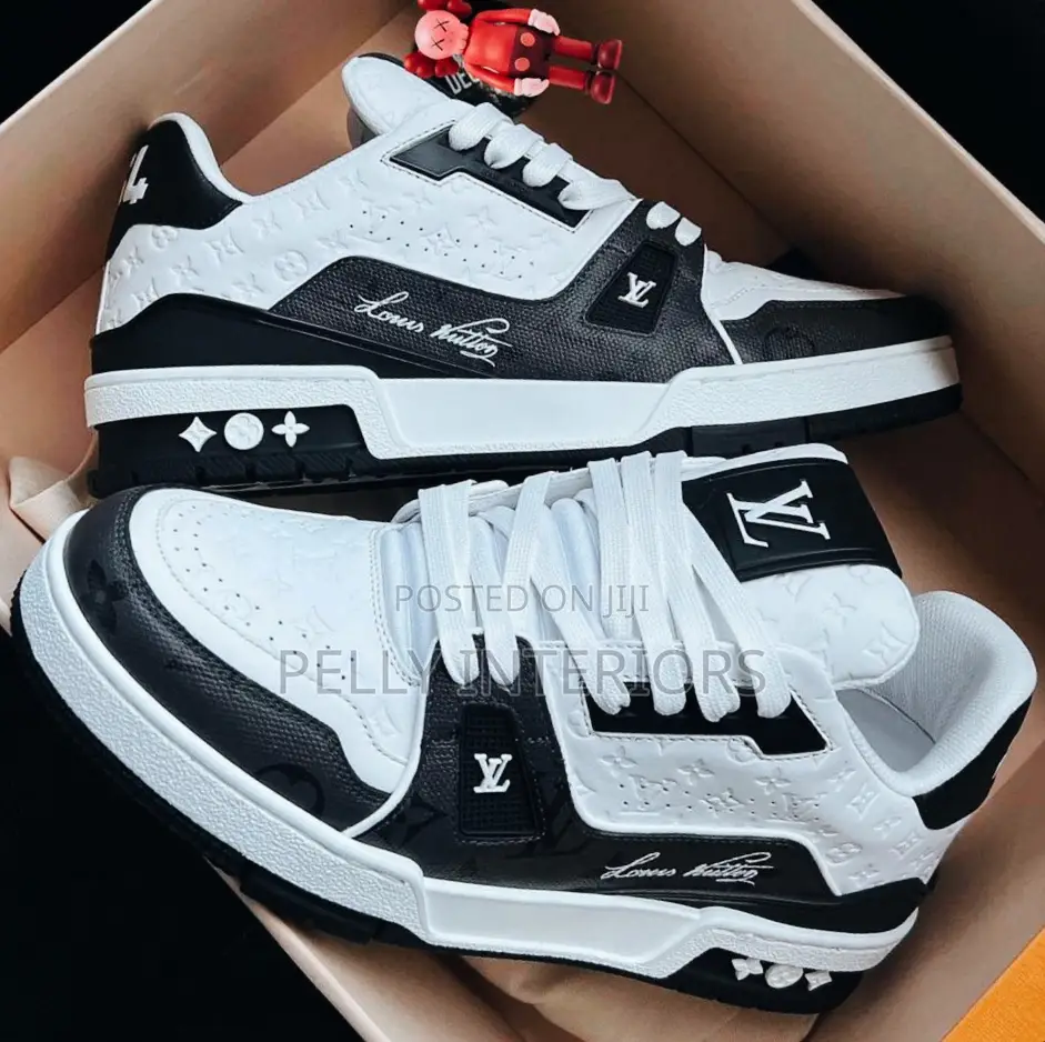 Louis Vuitton Men's Snickers