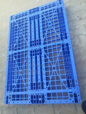 Blue Fancy Plastic Pallets