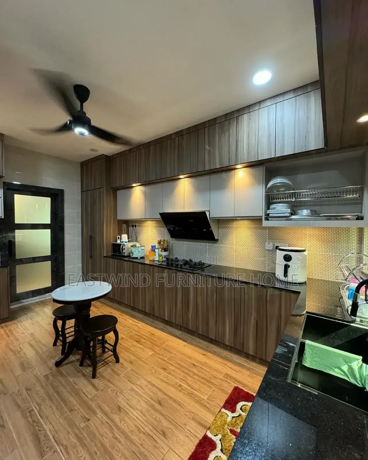 Executive Kitchen Cabinet
